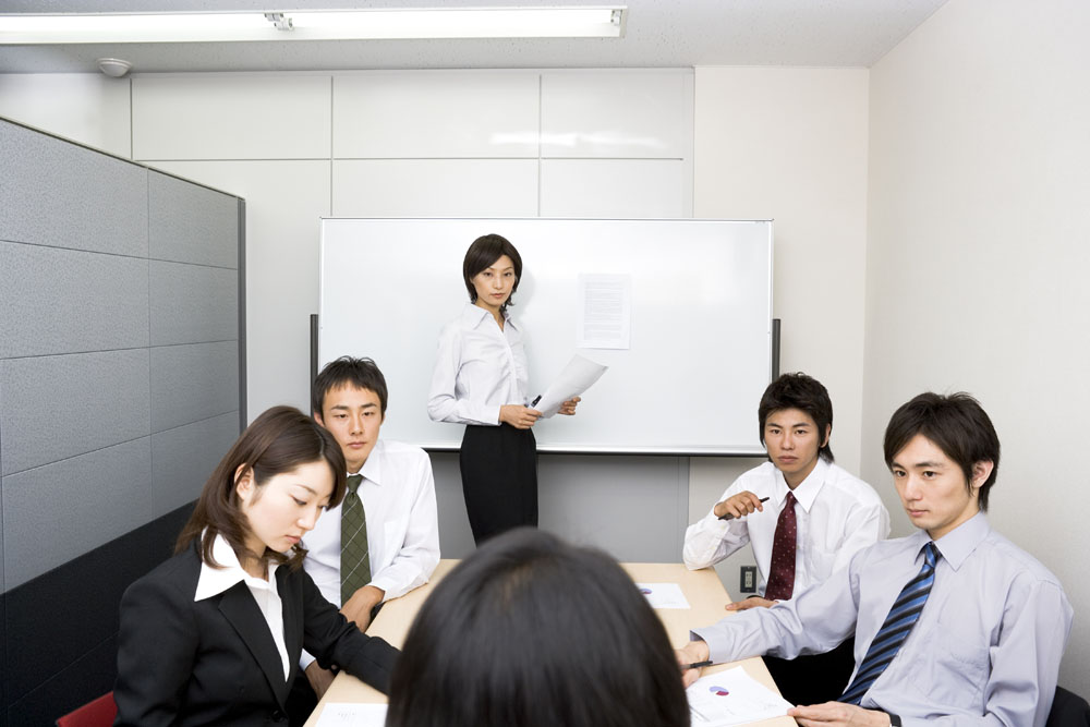 {壹葡娛樂}(商务会议座次安排图解)