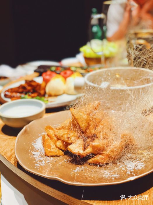 {壹葡}(沈阳万象城美食广场原来的叉烧饭)